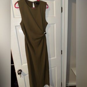 Zara Elegant Olive Green Sleeveless Dress